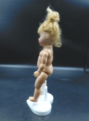 blonde knee walker unmarked side a